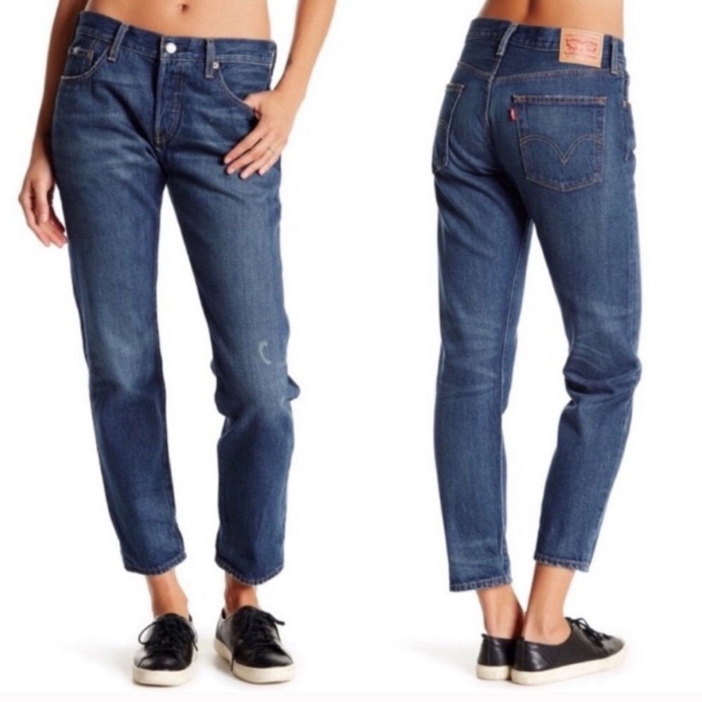 Levi’s 501 ct boyfriend fit jeans button fly 28